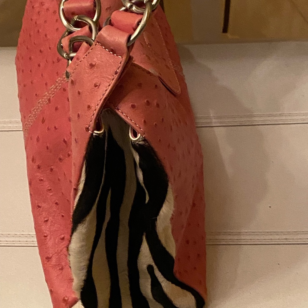 Leather ostrich, print bag - Picture 5 of 10